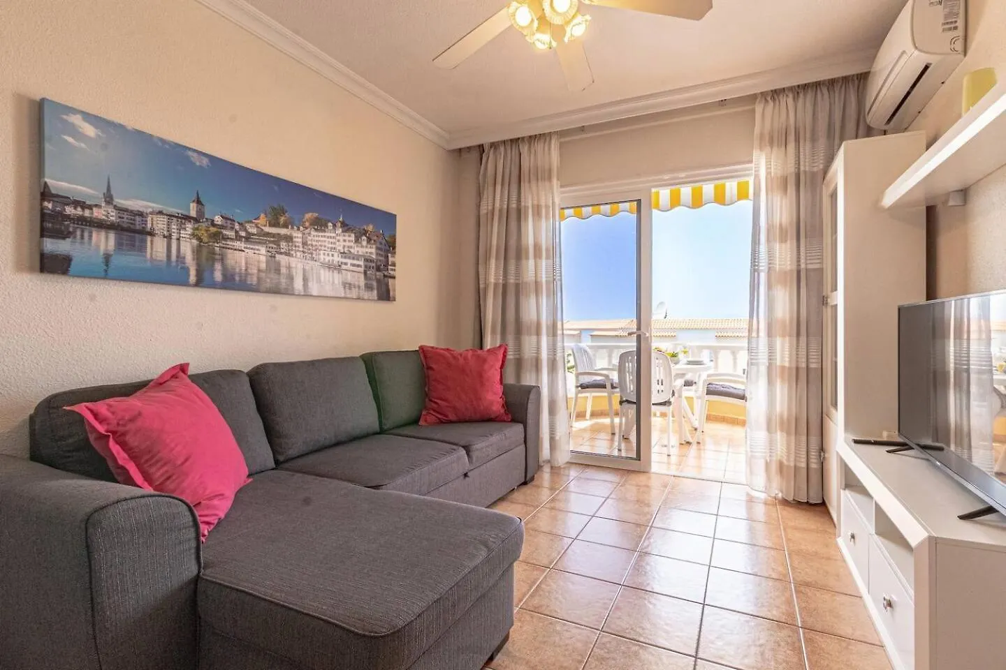Seaside Escape 2Bed By Dream Homes Tenerife Puerto de Santiago  Puerto de Santiago (Tenerife)